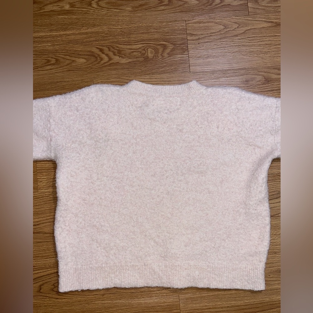 BOUNDLESS NORTH
Floral Embroidered Pullover
Sweater - Picture 8 of 8